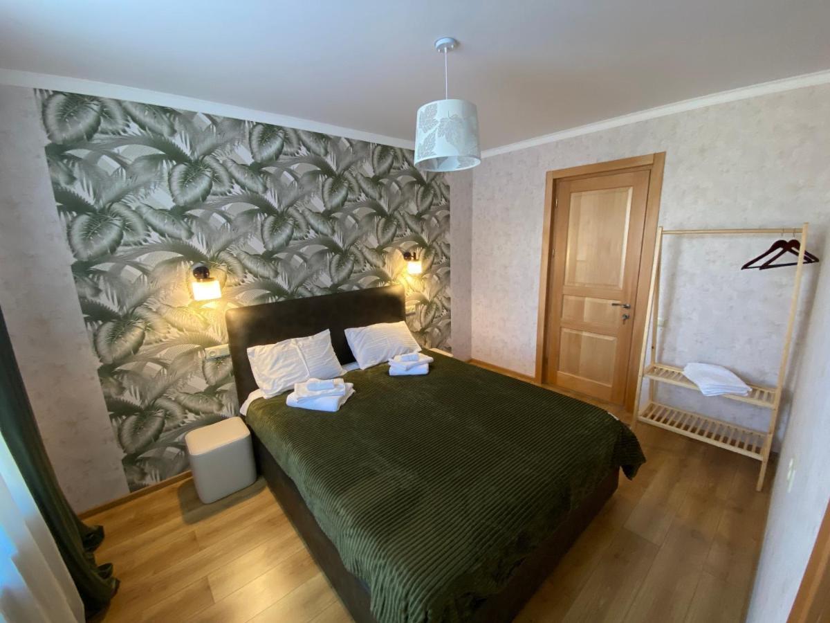 Guesthouse Shampriani Местия Экстерьер фото