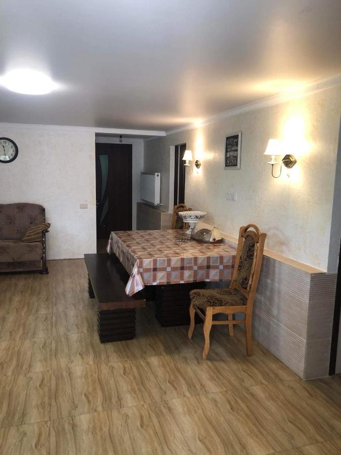 Guesthouse Shampriani Местия Экстерьер фото